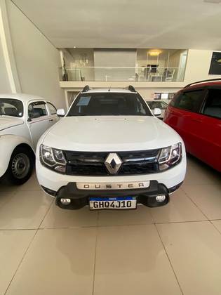 RENAULT DUSTER OROCH 2.0 16V FLEX DYNAMIQUE 4P AUTOMÁTICO